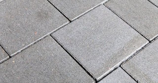 Гранитная брусчатка для дорожек и площадок в Мирном в октябре