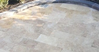 Укладка камня на бетонное основание в Мирном - цена от 910 руб.
